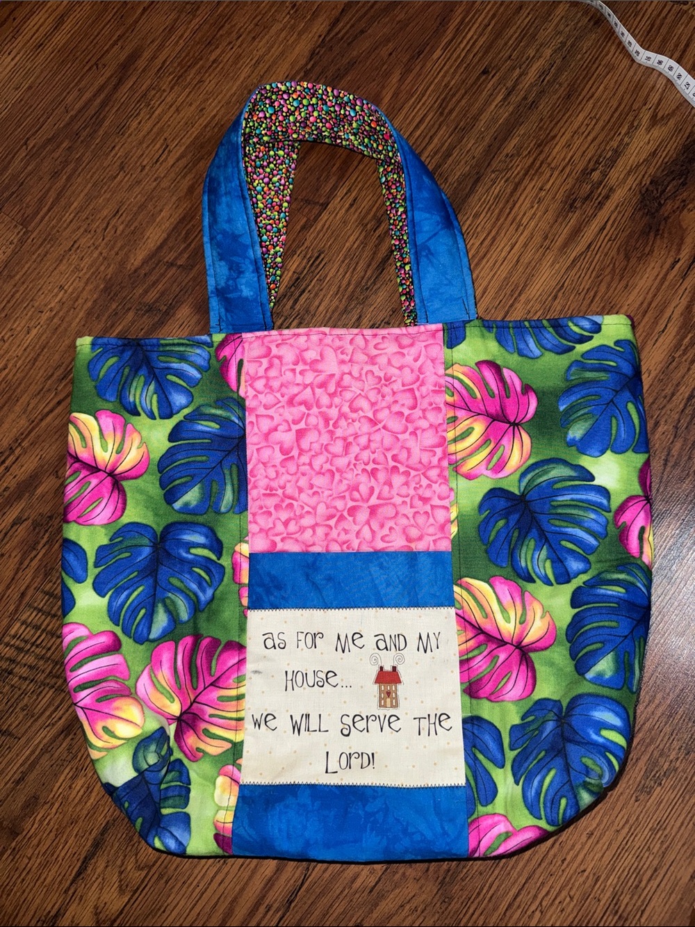 Colorful Tropical Tote Bag with Pink Accent 43.B6